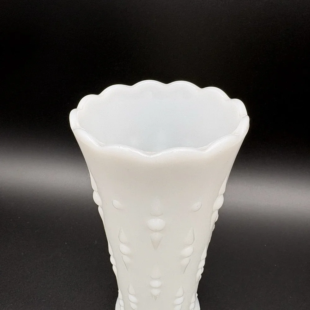 Vintage 1960's Anchor Hocking Milk Glass Vase | Teardrop and Pearl | White Decor